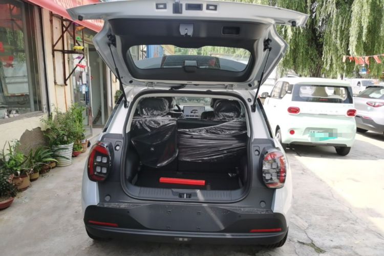 Used AION UT 2026 Model 320 Starlight Edition Trunk