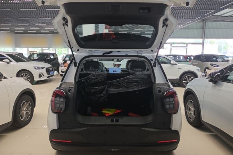Used AION UT 2026 Model 320 Starlight Edition Trunk