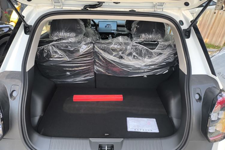 Used AION UT 2026 Model 320 Starlight Edition Trunk