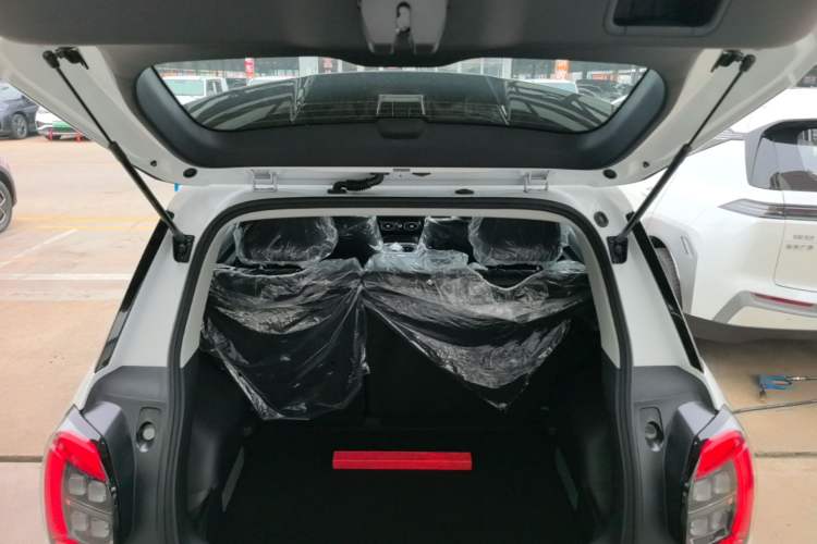 Used AION UT 2026 Model 320 Starlight Edition Trunk