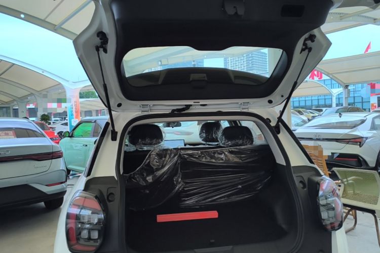 Used AION UT 2026 Model 320 Starlight Edition Trunk