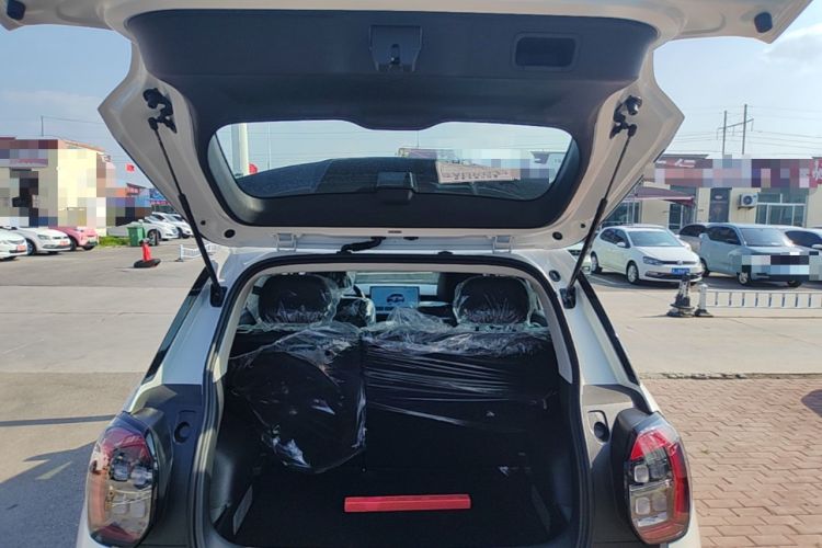 Used AION UT 2026 Model 320 Starlight Edition Trunk
