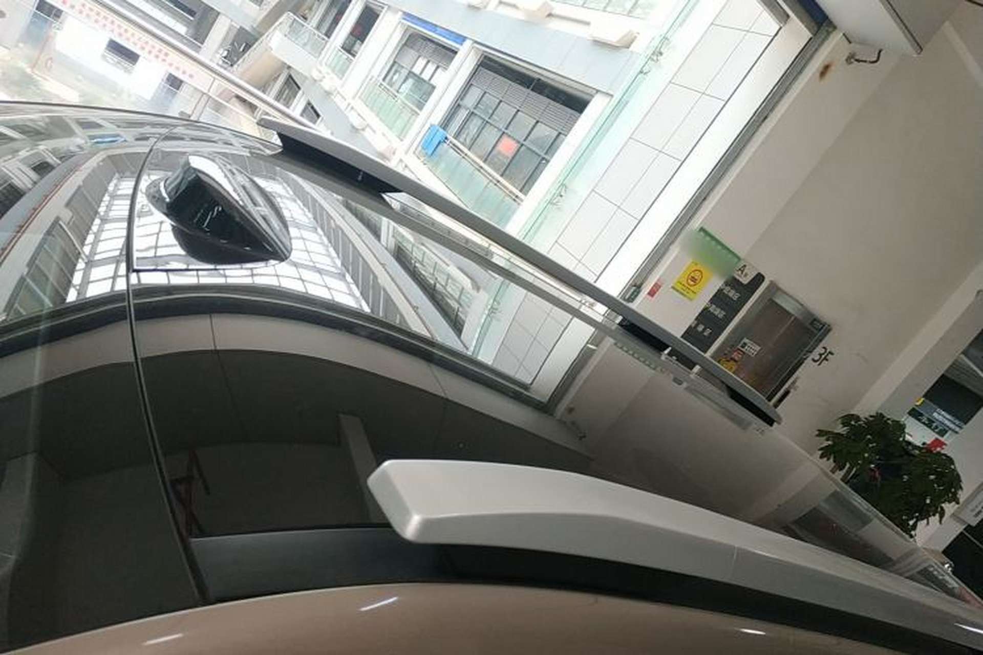 Used AION V 2024 Aion Tyrannosaurus 650 LiDAR Edition Roof