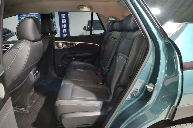 Used AION V 2023 Plus 80 Smart Enjoyment Seven-Seater Edition Ternary Lithium Left Rear Seat