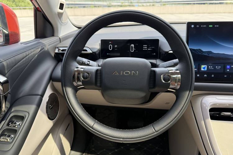 Used AION V 2024 Aion Tyrannosaurus 650 LiDAR Edition Interior 12