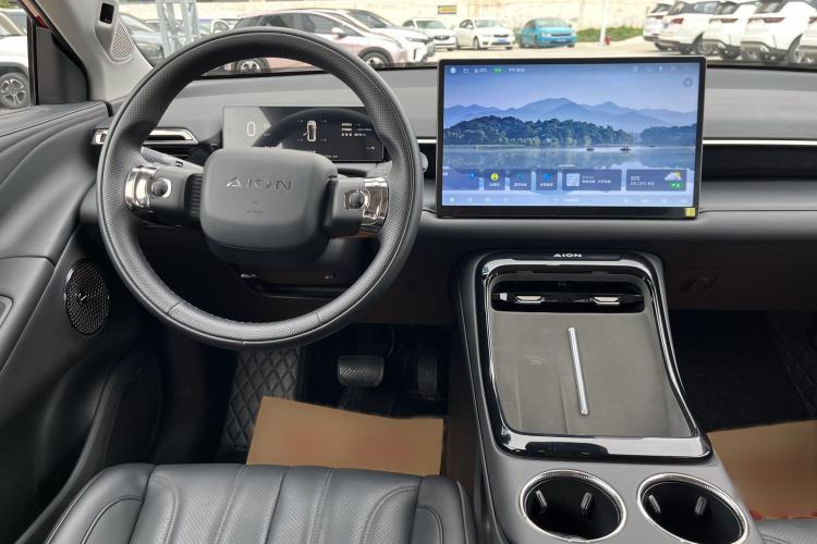 Used AION V 2024 Aion Tyrannosaurus 650 LiDAR Edition Interior 2