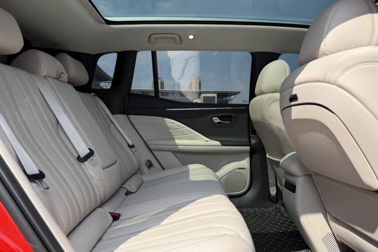 Used AION V 2024 Aion Tyrannosaurus 650 LiDAR Edition Interior 7