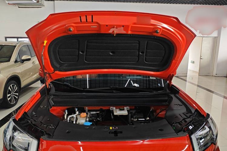 Used AION V 2024 Aion Tyrannosaurus 650 LiDAR Edition Engine Bay