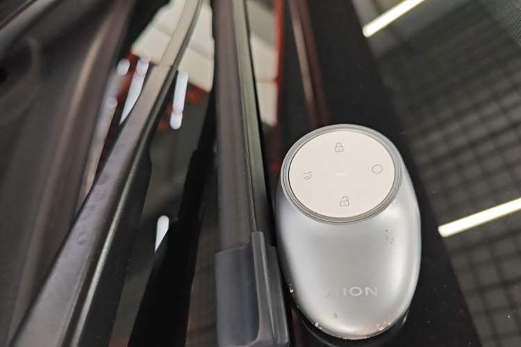 Used AION V 2024 Aion Tyrannosaurus 650 LiDAR Edition Vehicle Key