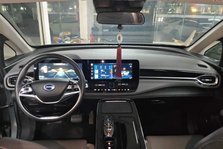 Used AION V 2020 70 Smart Technology Edition Center Console