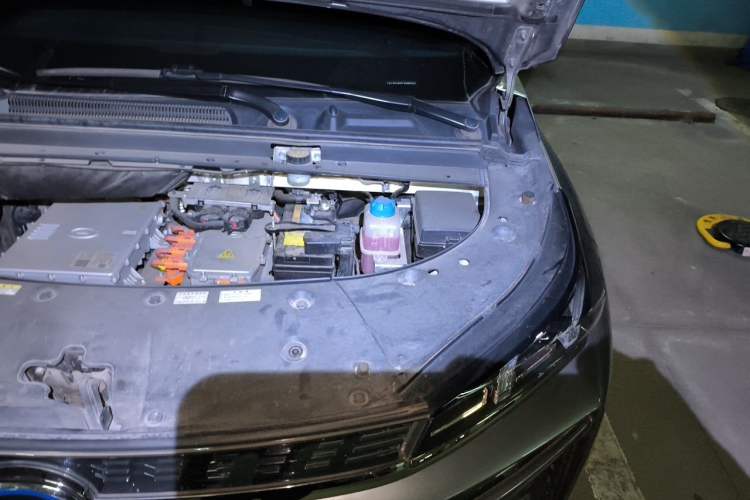 Used AION V 2020 70 Intelligent Edition Engine Bay Left