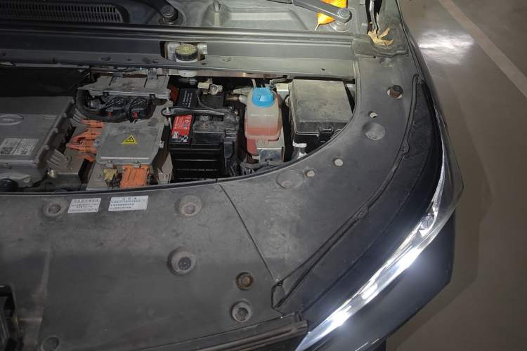 Used AION V 2020 80 Intelligent Technology Edition Engine Bay Left