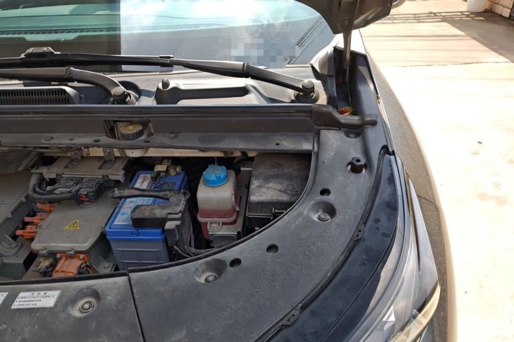 Used AION V 2020 70 Intelligent Edition Engine Bay Left