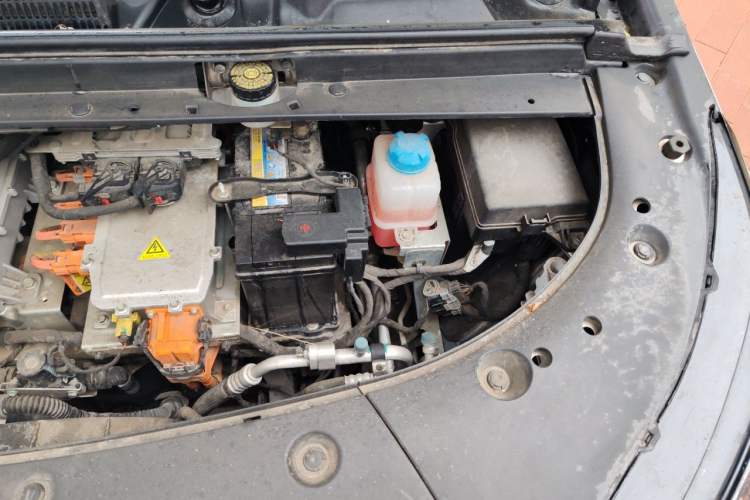 Used AION V 2020 80 Intelligent Edition Engine Bay Left