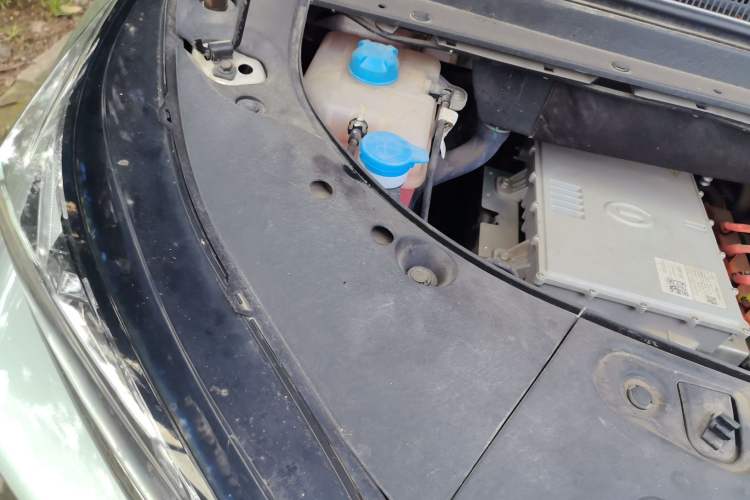 Used AION V 2020 70 Intelligent Edition Engine Bay Right
