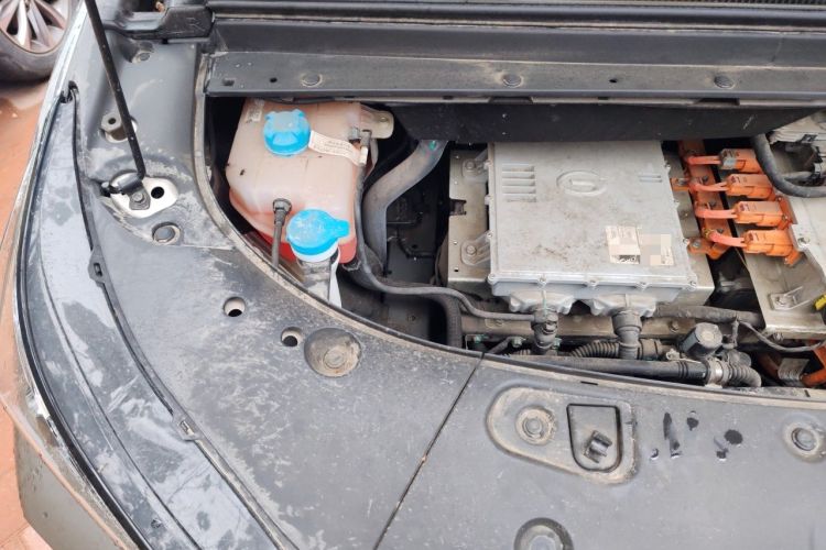 Used AION V 2020 80 Intelligent Edition Engine Bay Right