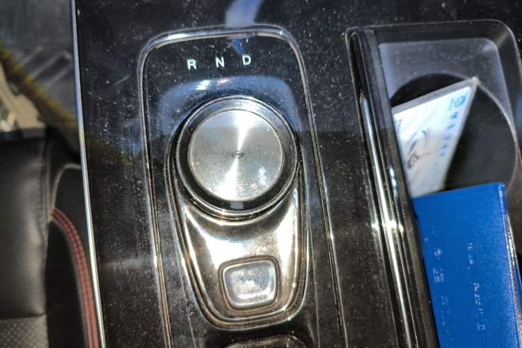 Used AION V 2020 70 Intelligent Edition Gear Lever