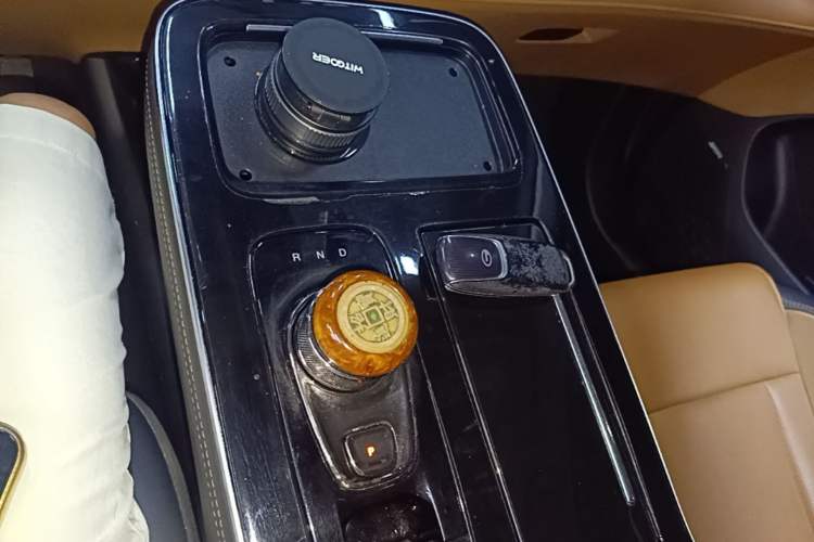 Used AION V 2020 70 Intelligent Edition Gear Lever