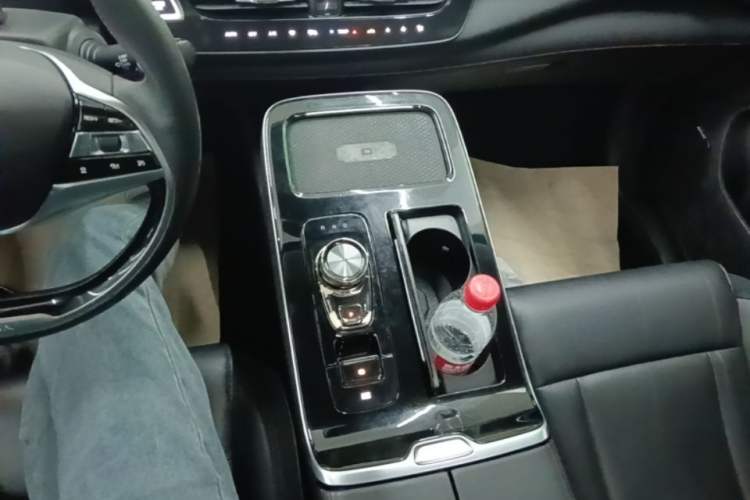 Used AION V 2020 80 Driving Prestige Edition Gear Lever
