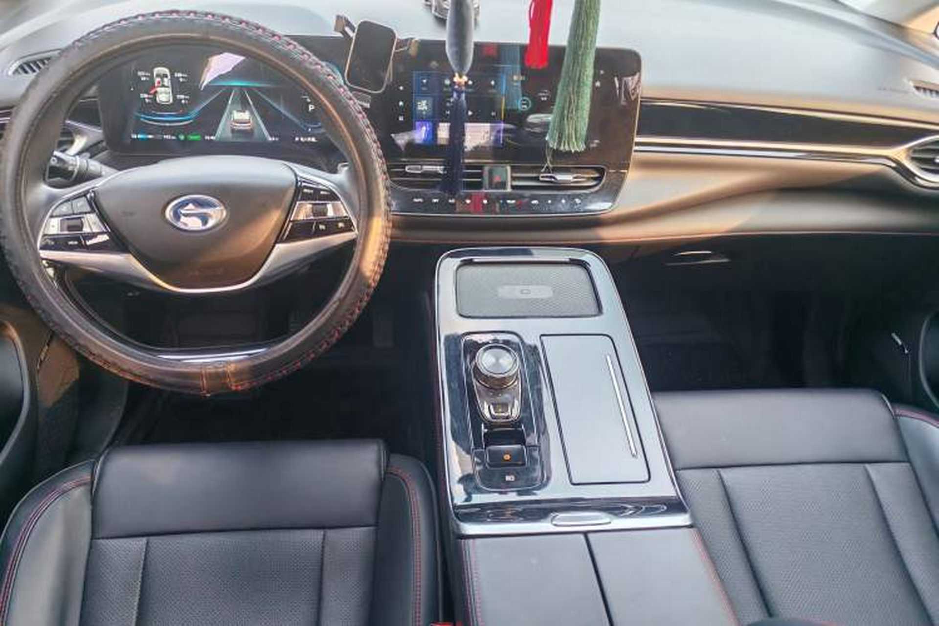 Used AION V 2020 60 Intelligent Edition Interior 4