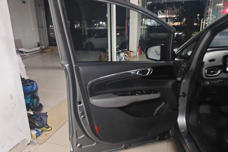 Used AION V 2020 70 Smart Technology Edition Left Front Door Interior