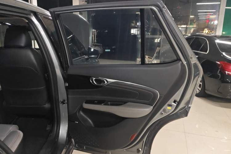 Used AION V 2020 70 Smart Technology Edition Right Rear Door Interior