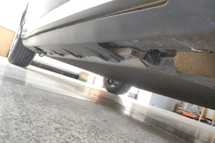 Used AION V 2020 70 Intelligent Edition Right Side Sill