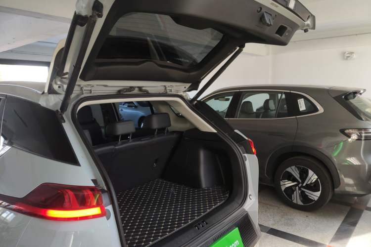 Used AION V 2020 70 Intelligent Edition Trunk