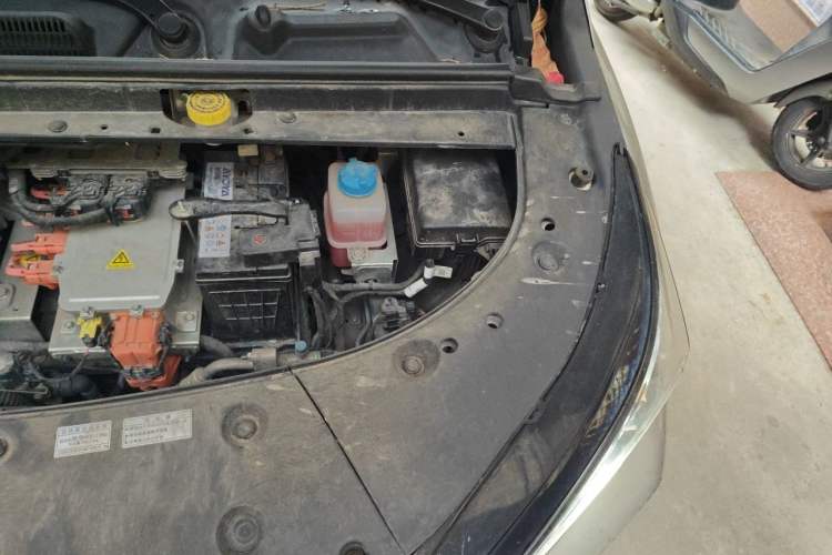 Used AION V 2020 70 Intelligent Edition Engine Bay Left