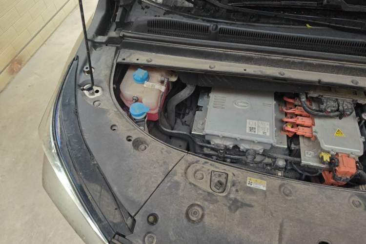 Used AION V 2020 70 Intelligent Edition Engine Bay Right