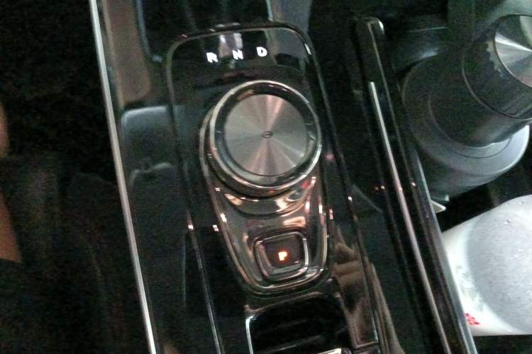 Used AION V 2020 80 Intelligent Edition Gear Lever