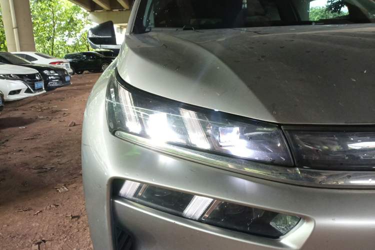 Used AION V 2020 80 Intelligent Edition Right Front Headlight