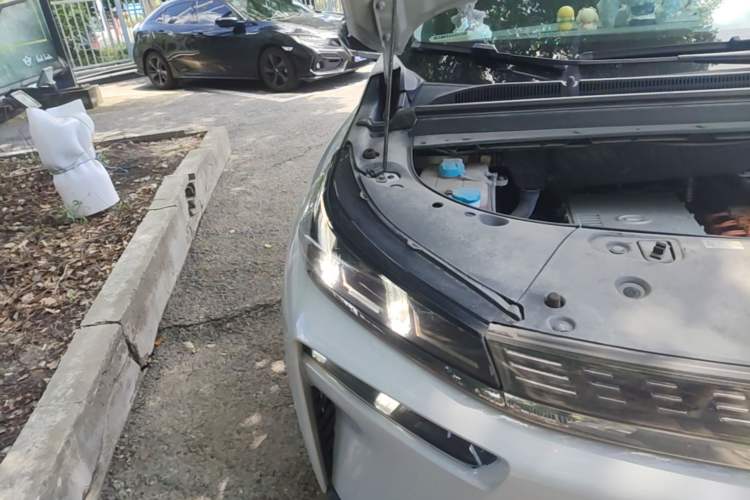 Used AION V 2020 70 Smart Technology Edition Right Front Headlight