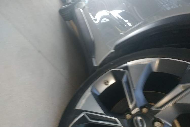 Used AION V 2020 80 Intelligent Edition Right Side Sill