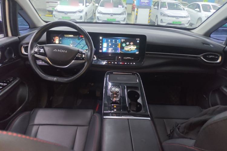 Used AION V 2020 70 Intelligent Edition Center Console