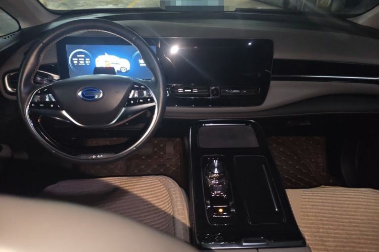 Used AION V 2020 70 PLUS Smart Edition Center Console
