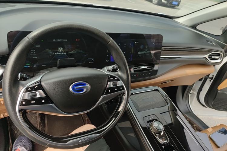 Used AION V 2020 70 Driving Premium Edition Center Console