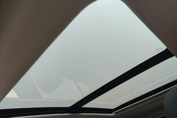 Used AION V 2020 70 Driving Premium Edition Headliner