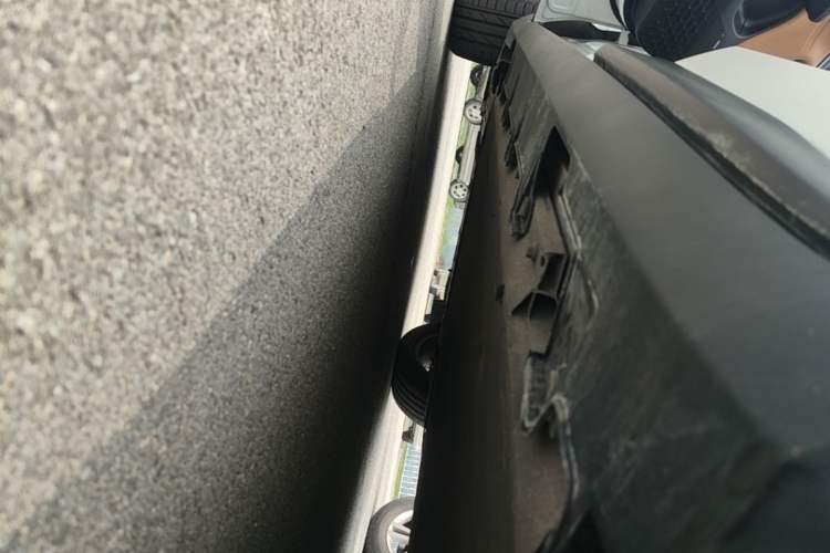 Used AION V 2020 70 Driving Premium Edition Left Side Sill
