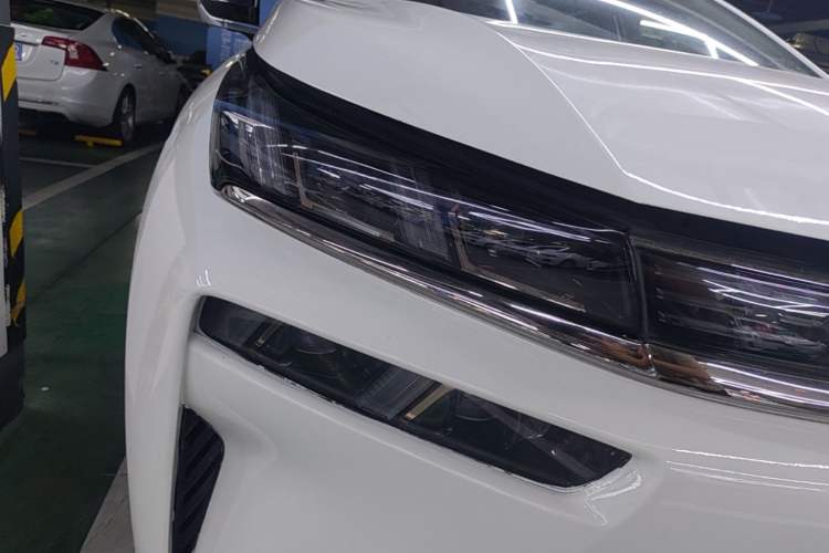 Used AION V 2020 70 Intelligent Edition Right Front Headlight