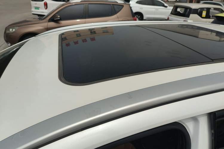 Used AION V 2020 70 Driving Premium Edition Roof