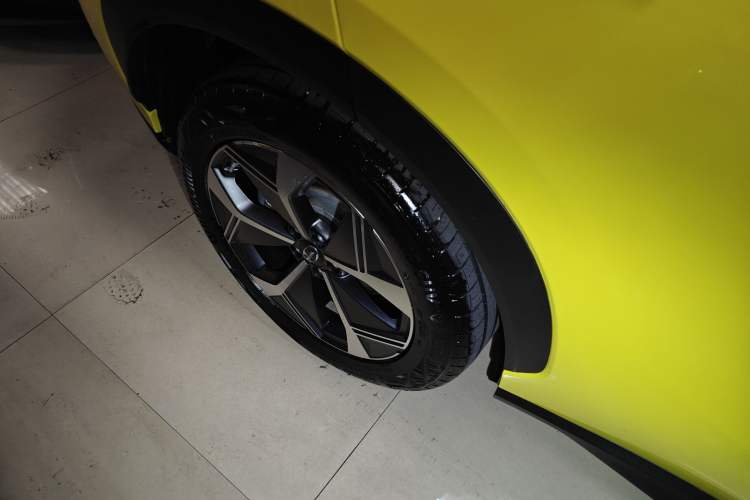 Used AION V 2020 70 Smart Technology Edition Exterior 8