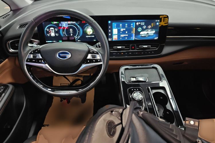 Used AION V 2020 70 Smart Technology Edition Interior 2