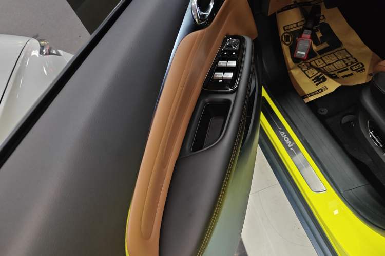 Used AION V 2020 70 Smart Technology Edition Interior 7