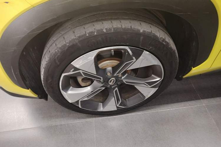 Used AION V 2020 80 Intelligent Technology Edition Left Front Wheel Hub