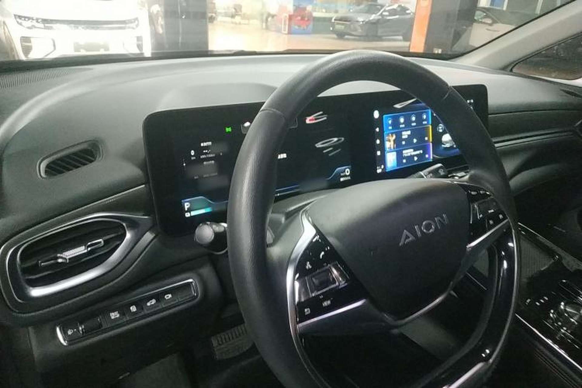 Used AION V 2021 Evolution Edition 70 Smart Tech Version Center Console