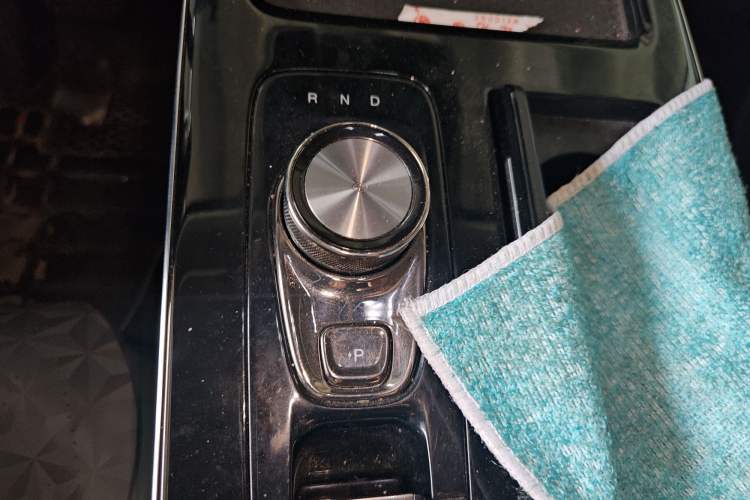 Used AION V 2021 Plus 80 Smart Technology Edition Ternary Lithium Gear Lever