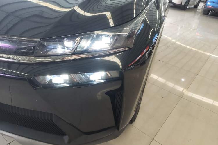 Used AION V 2021 Evolution Edition 70 Intelligent Leading Edition Left Front Headlight