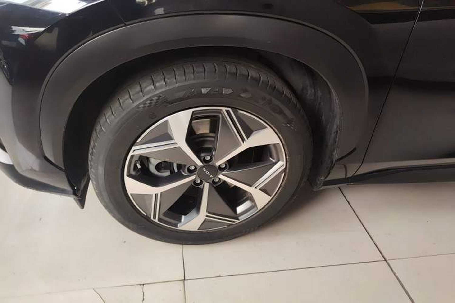 Used AION V 2021 Evolution Edition 70 Intelligent Leading Edition Left Front Wheel Hub