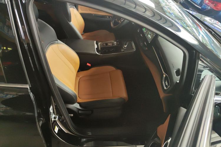 Used AION V 2021 Evolution Edition 70 Intelligent Leading Edition Right Front Seat